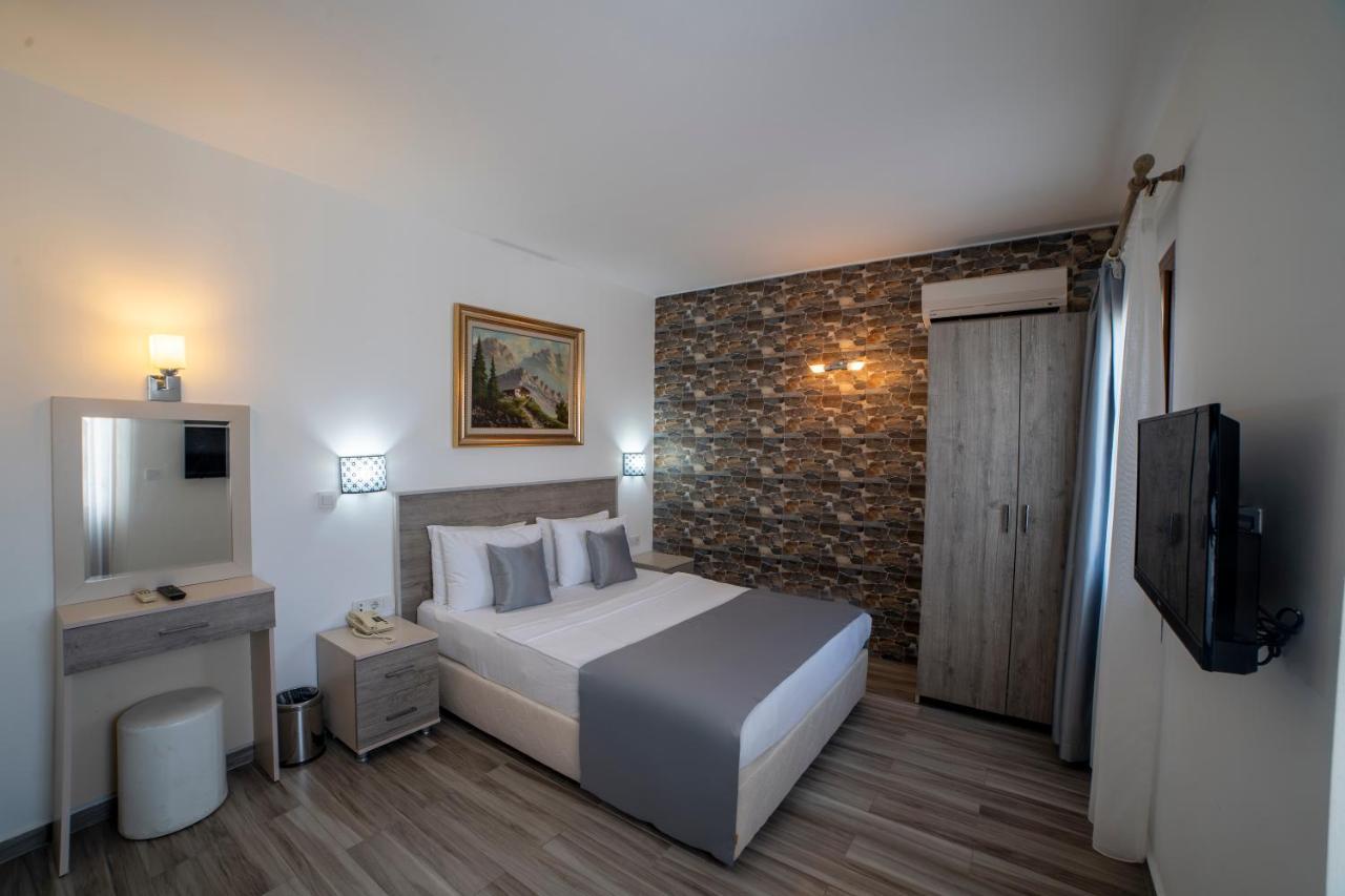 Queen Boutique Hotel Bitez Esterno foto