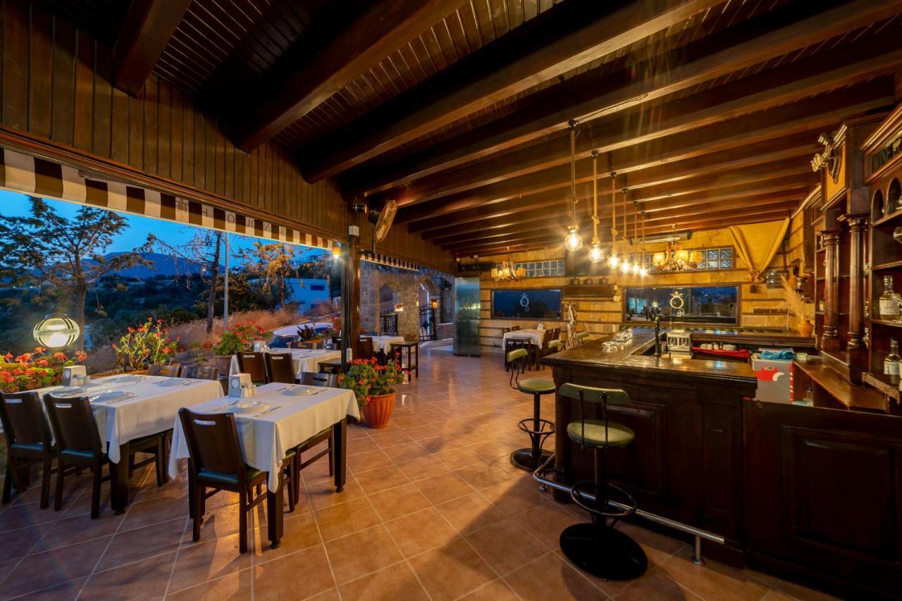 Queen Boutique Hotel Bitez Esterno foto