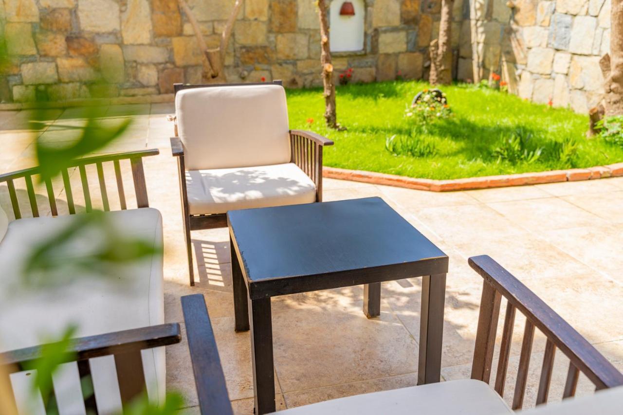 Queen Boutique Hotel Bitez Esterno foto