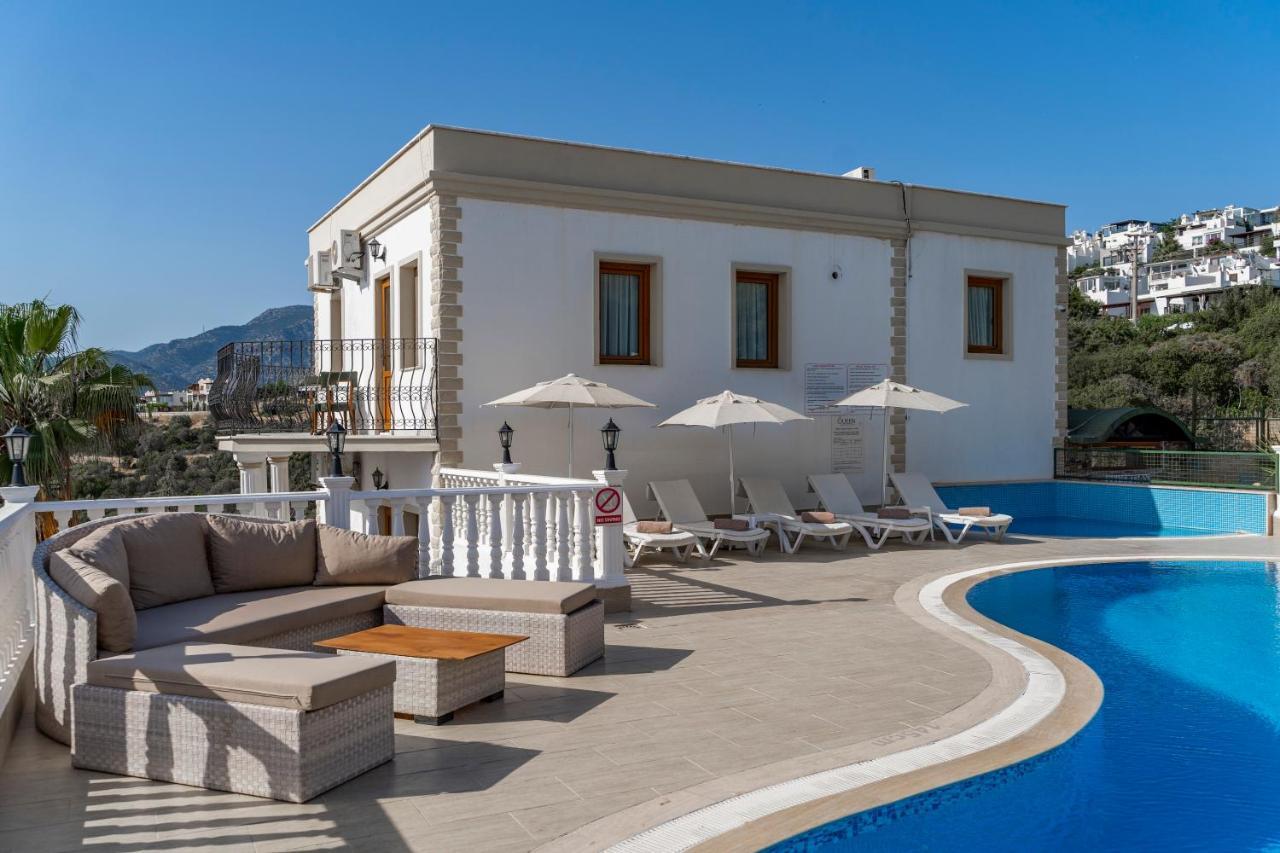 Queen Boutique Hotel Bitez Esterno foto
