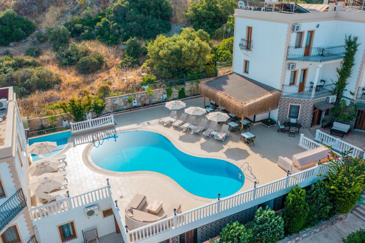Queen Boutique Hotel Bitez Esterno foto