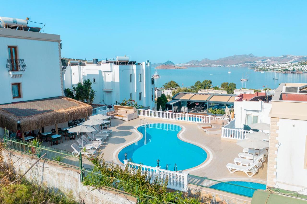 Queen Boutique Hotel Bitez Esterno foto